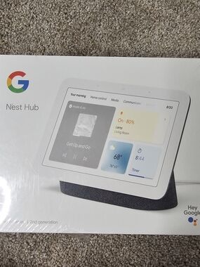 Google Nest Hub - White Frame with Charcoal Gray Fabric Base